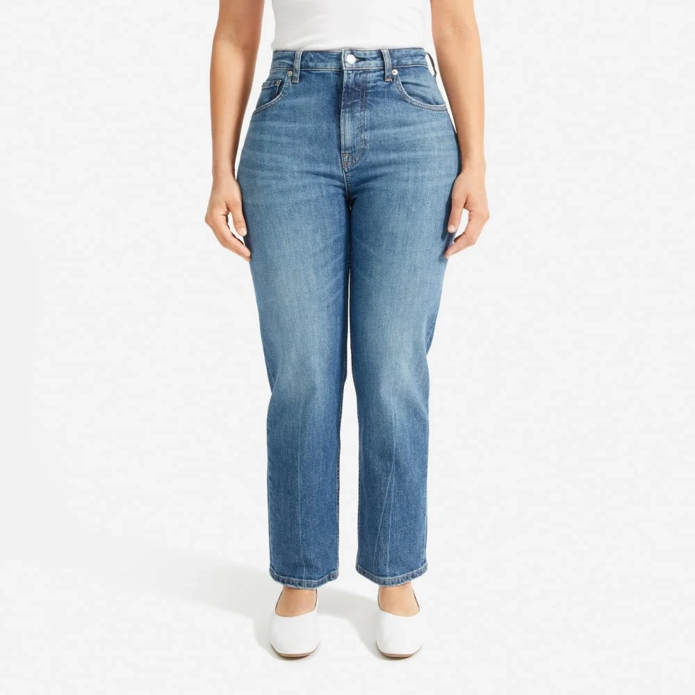 The Super-Straight Jean | Medium Blue Wash | Regular (8)
