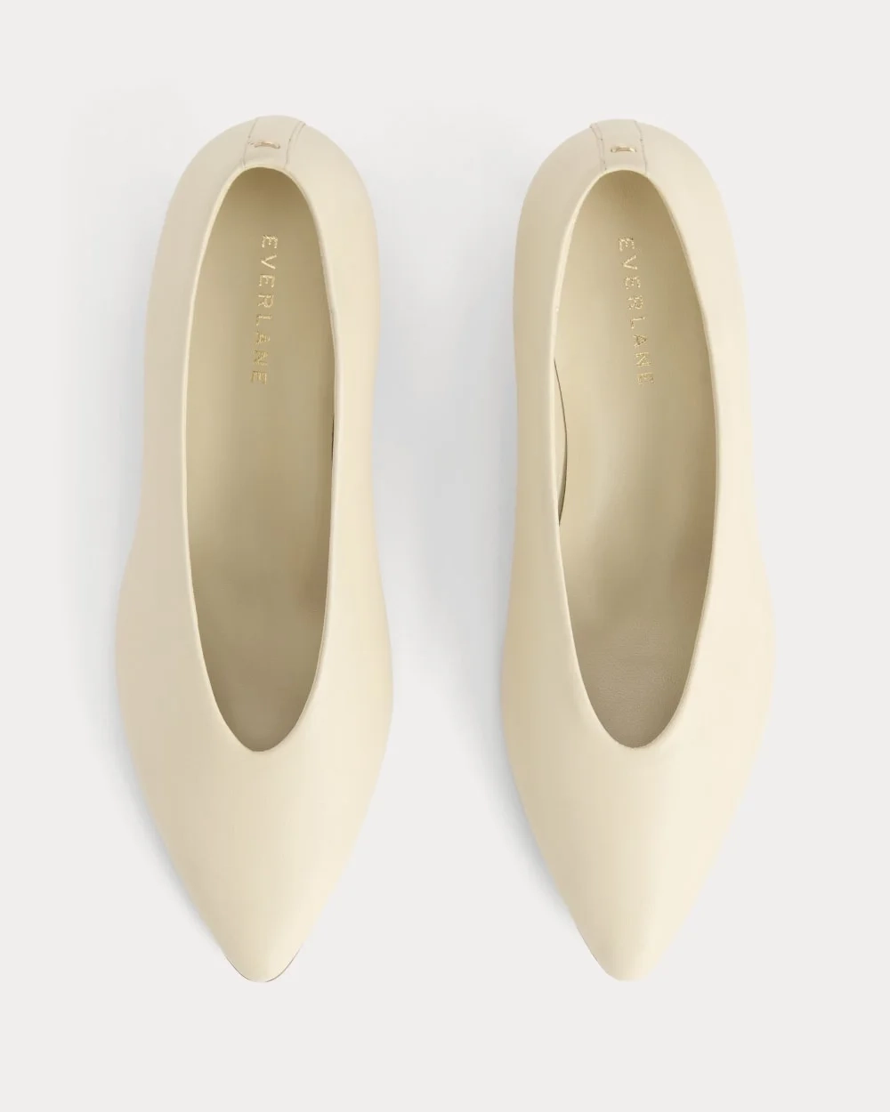 Made in Italy Almond-Toe Pump | Crema (5)