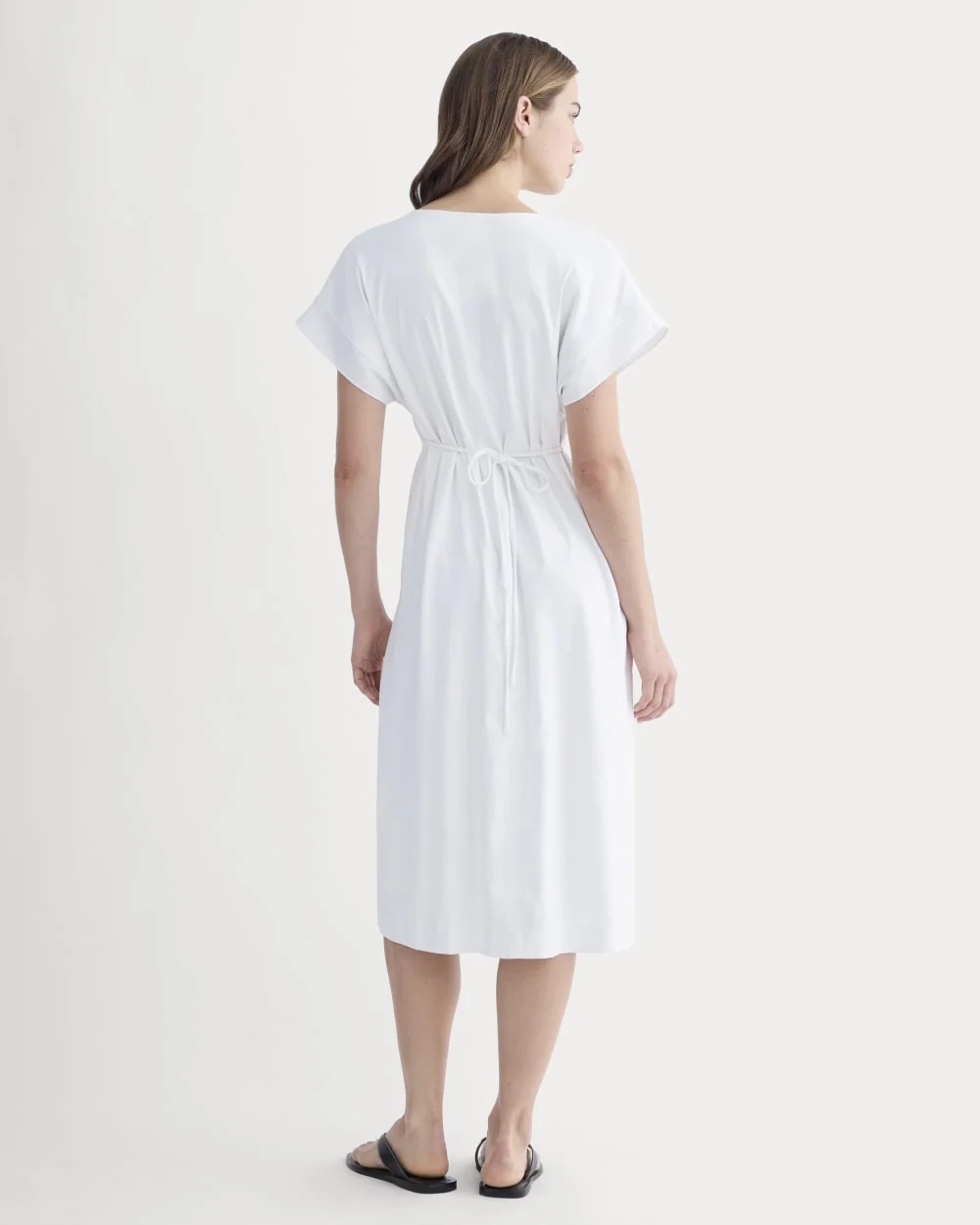 The Tie-Back Dress in Stretch Linen | White (4)