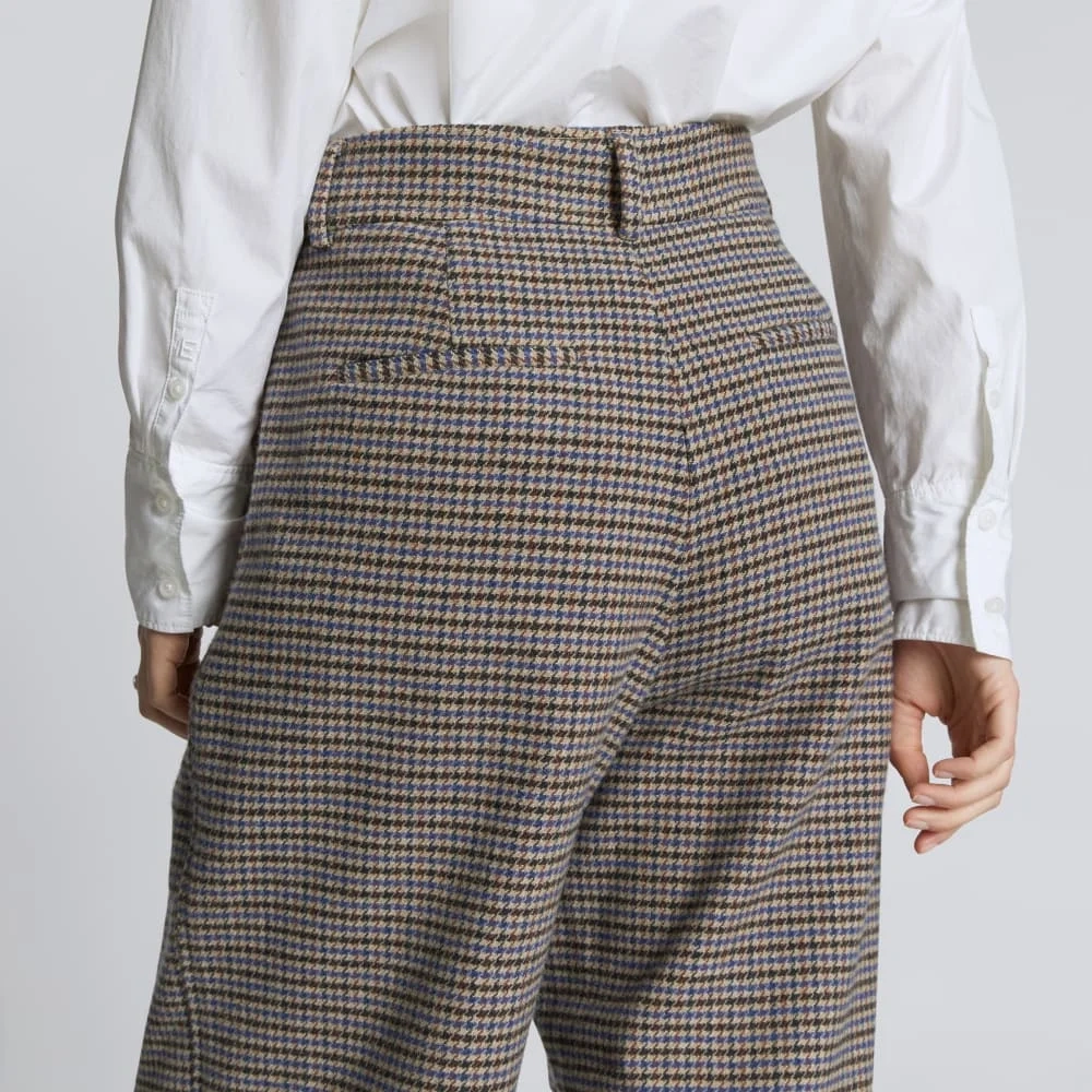 The ReWool® Way-High Drape Pant | Blue / Brown Houndstooth (2)