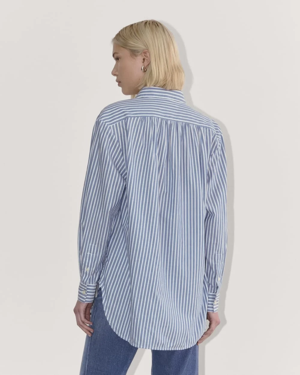 The Gathered Shirt in Silky Cotton | Bone / Mazarine Blue (3)