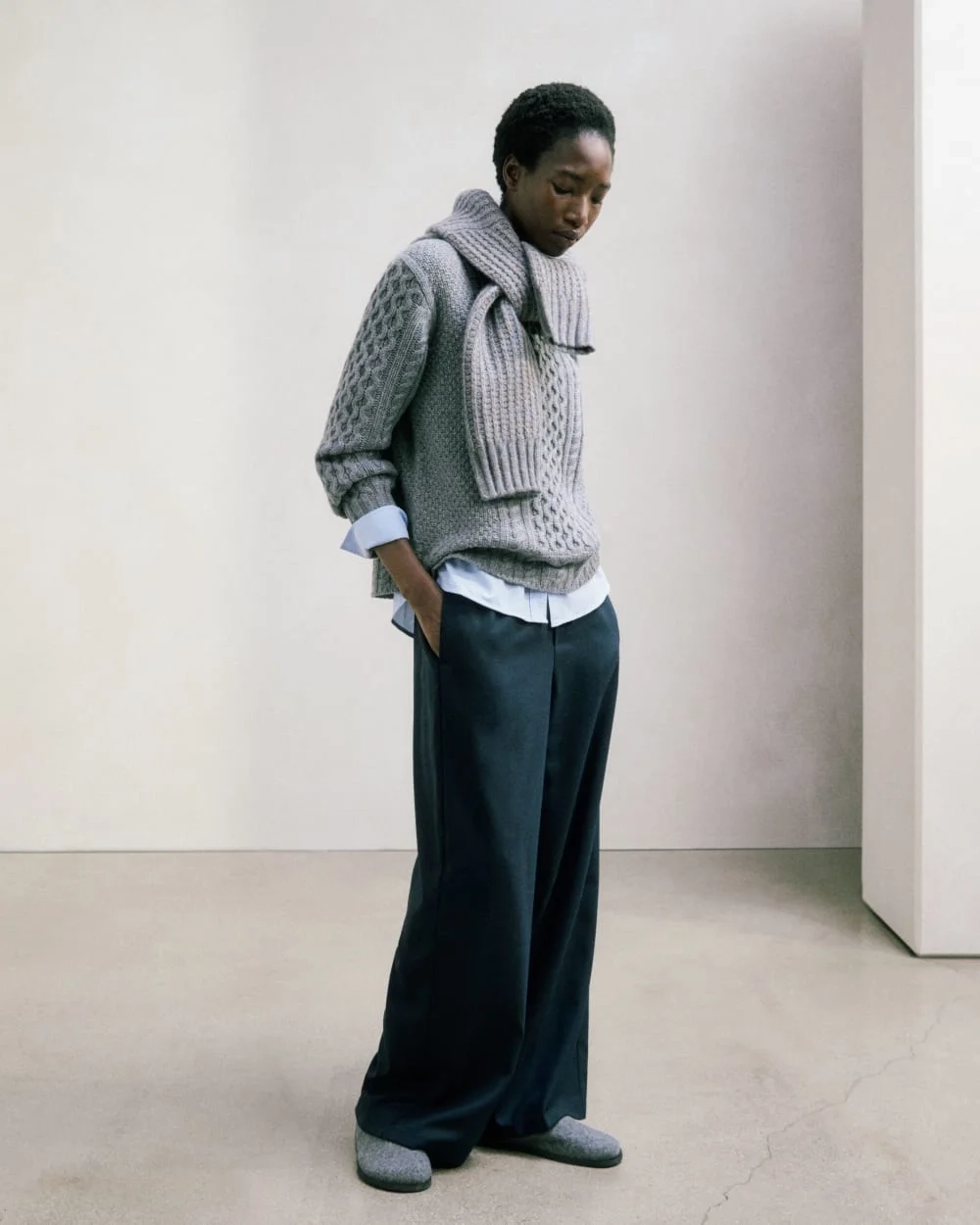 Cable Sweater in Luxe Merino | Heathered Mid-Grey (5)