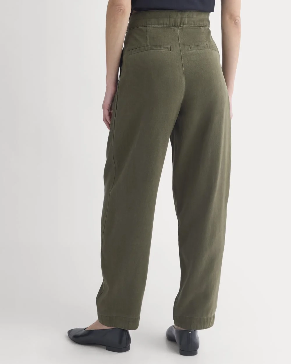 Patch Pocket Ballon Pant in Buttersoft | Olive Night (5)