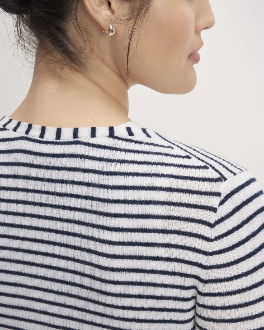 The Cardigan in Ultrasoft Merino | Bone/Navy (6)