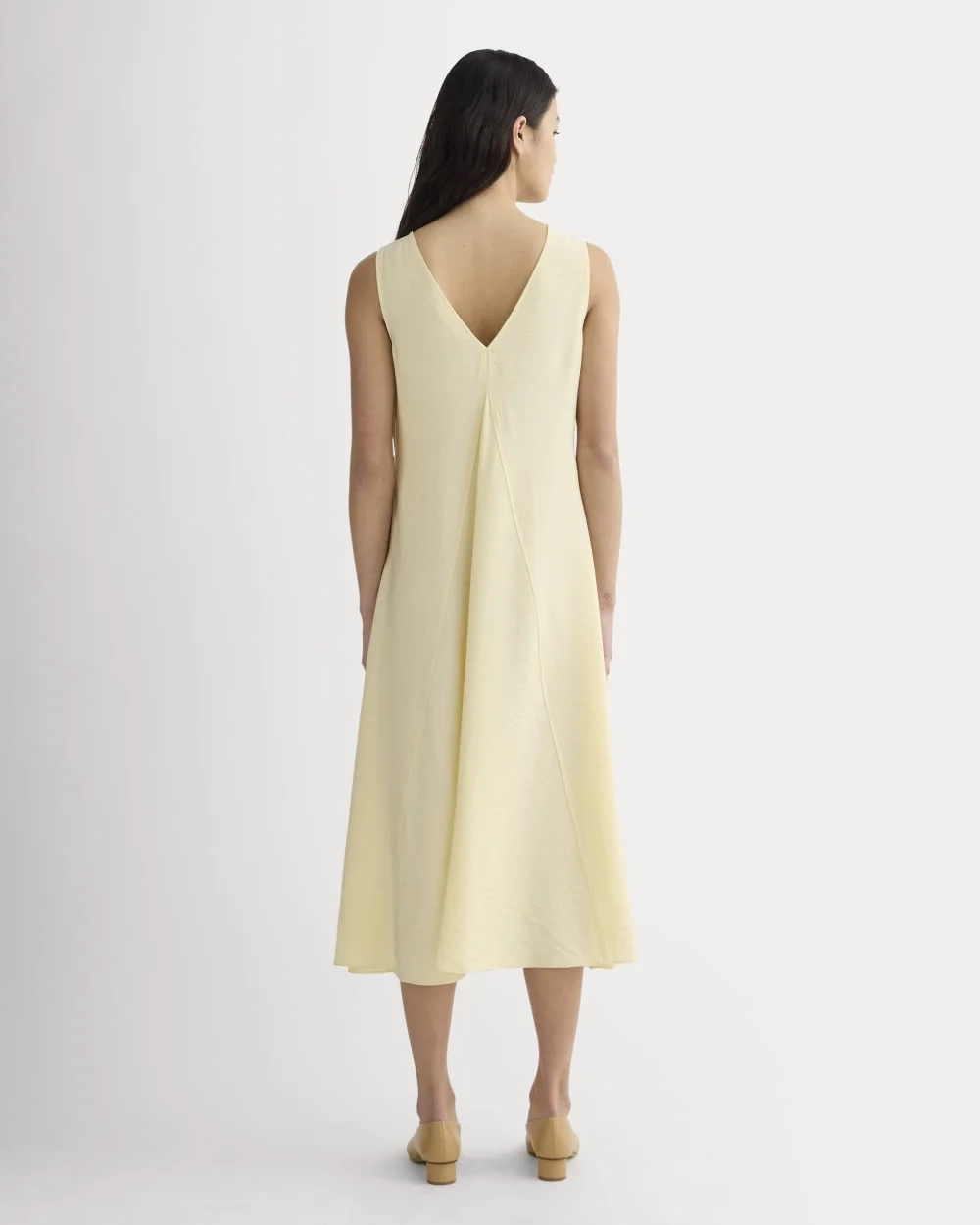 The V-Neck Dress in SoftLuxe | Banana Crepe (5)