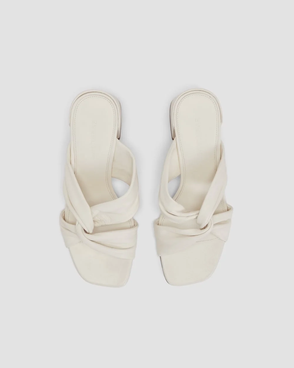 The Day Twist Heel | Canvas (5)