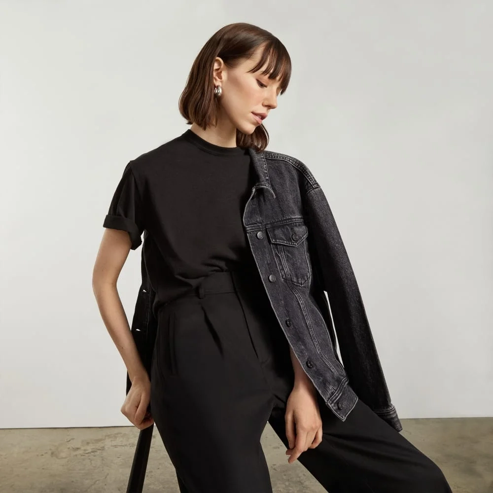 The Everyone Relaxed Hemp Tee | Black (8)