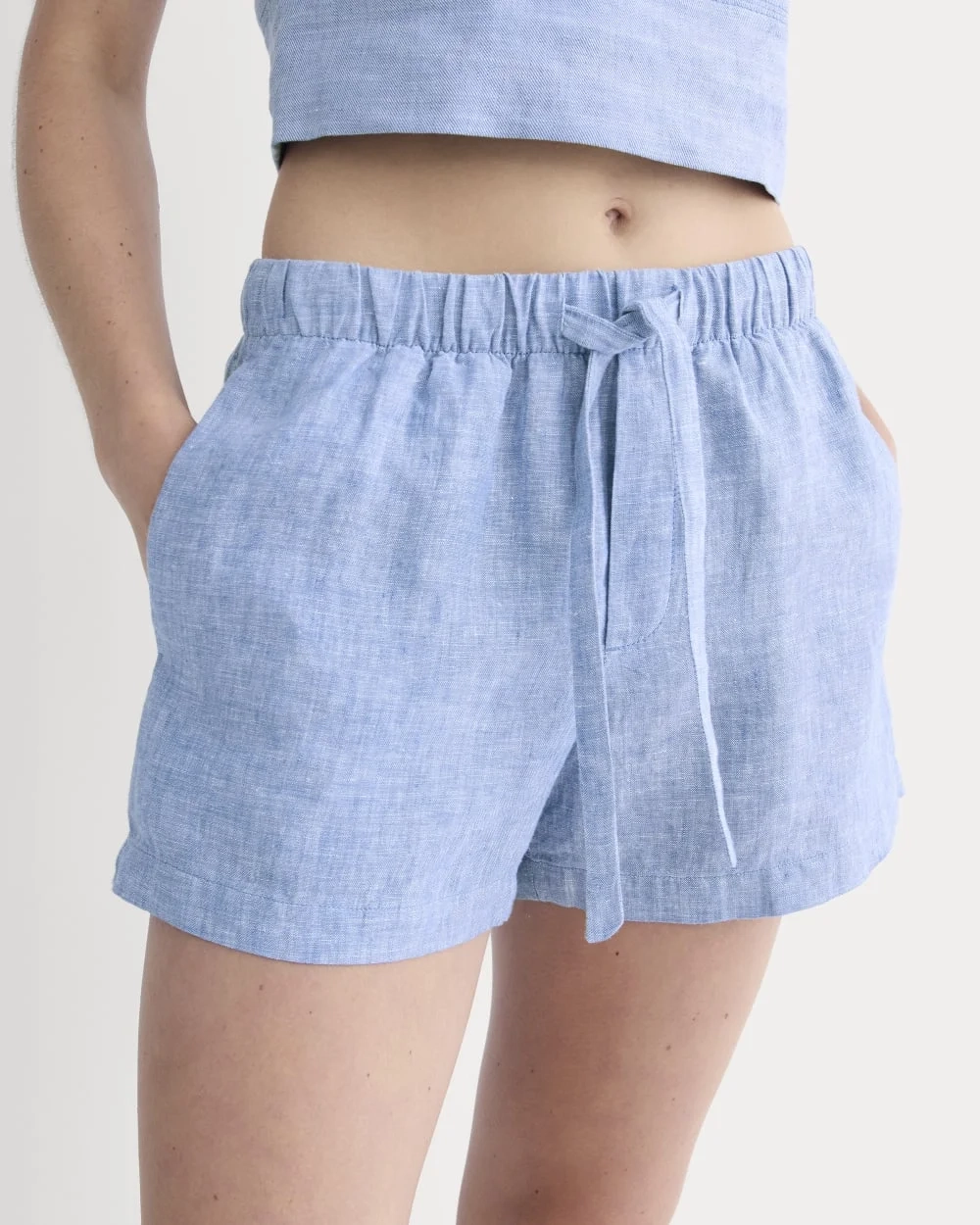 The Drawstring Boxer Short in Linen | Chambray (5)