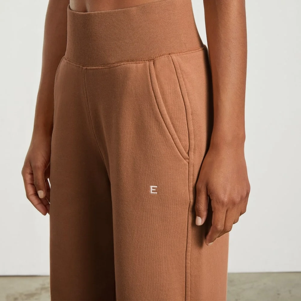 The Track High-Waist Pant | Tawny Brown (4)