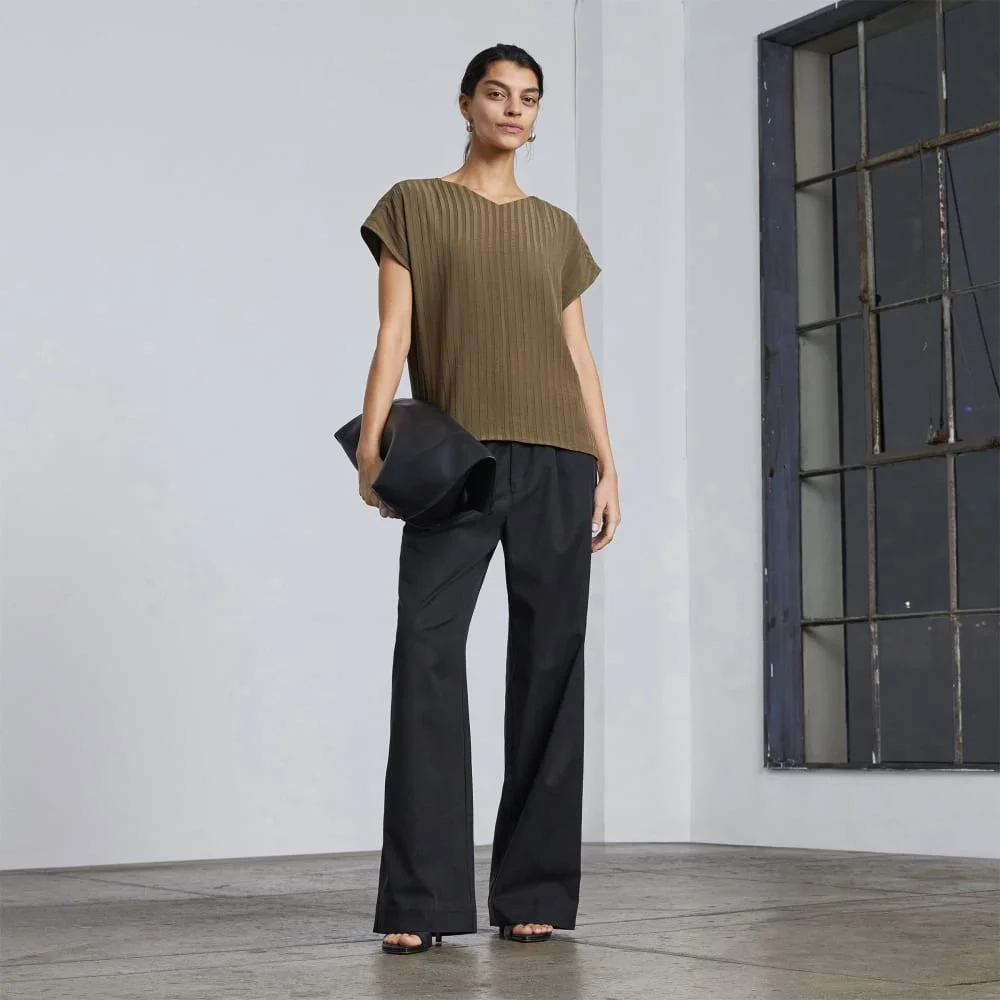 The City Stripe V-Neck Top | Beech (5)