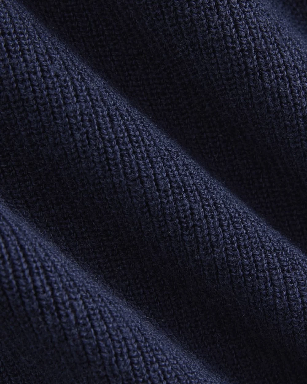 Relaxed V-Neck Vest in Cotton Merino | Navy (3)