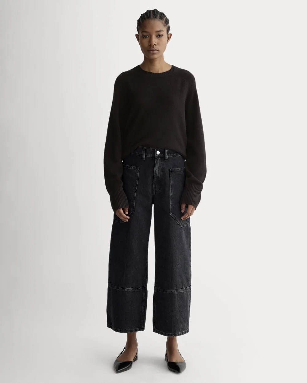The Boxy Crew in Cashmere | Black (5)
