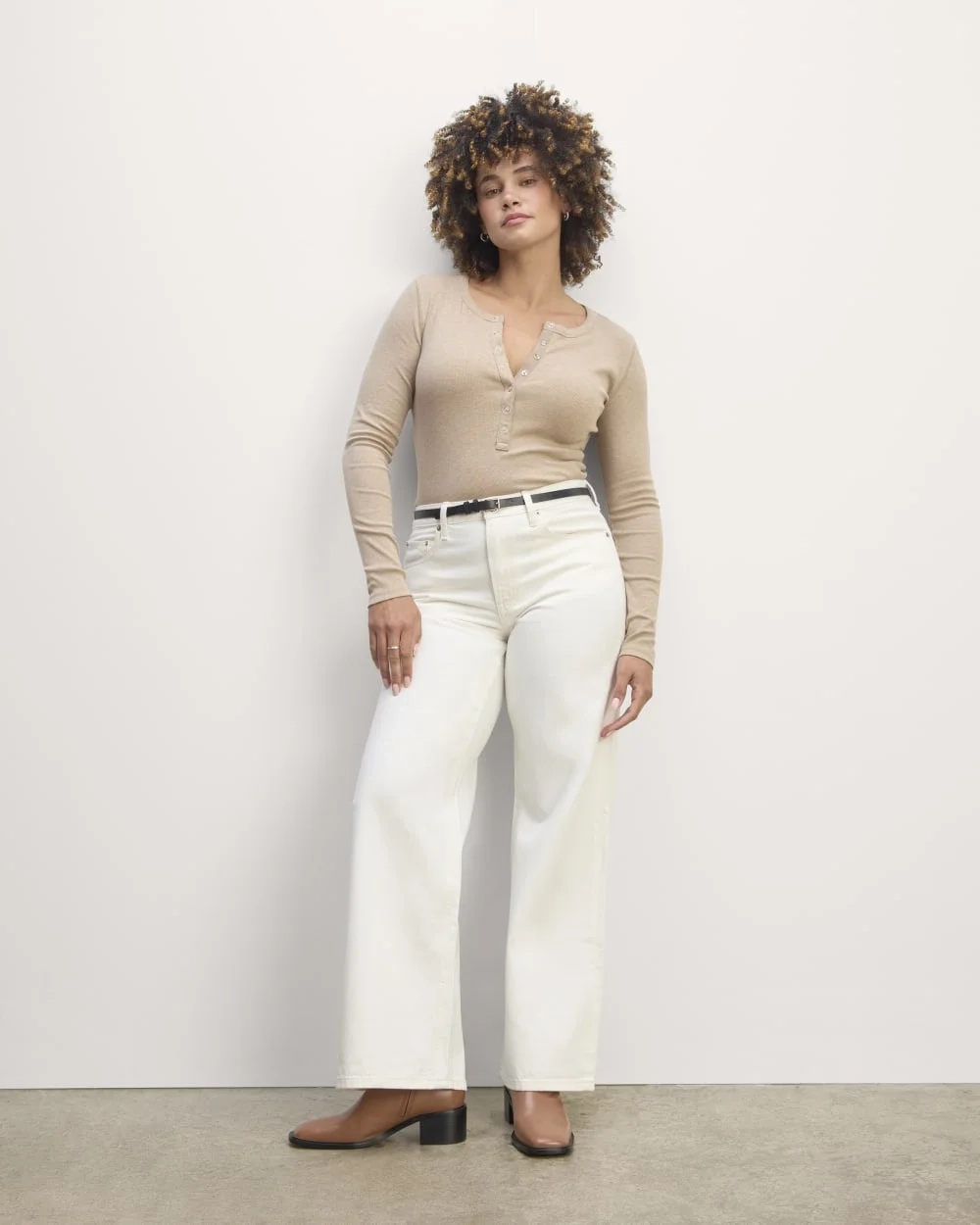 The Luxe Rib Henley | Heathered Tan (3)