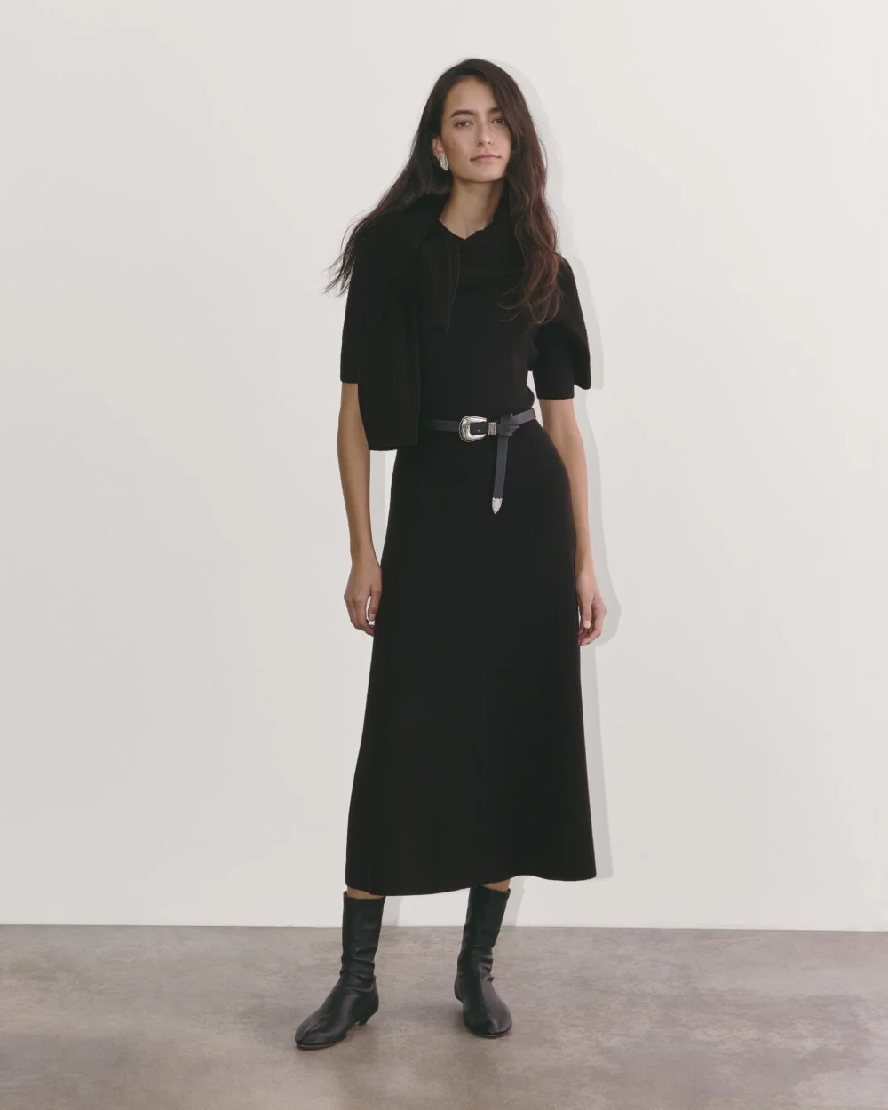 The Ribbed Sweater Dress | Black