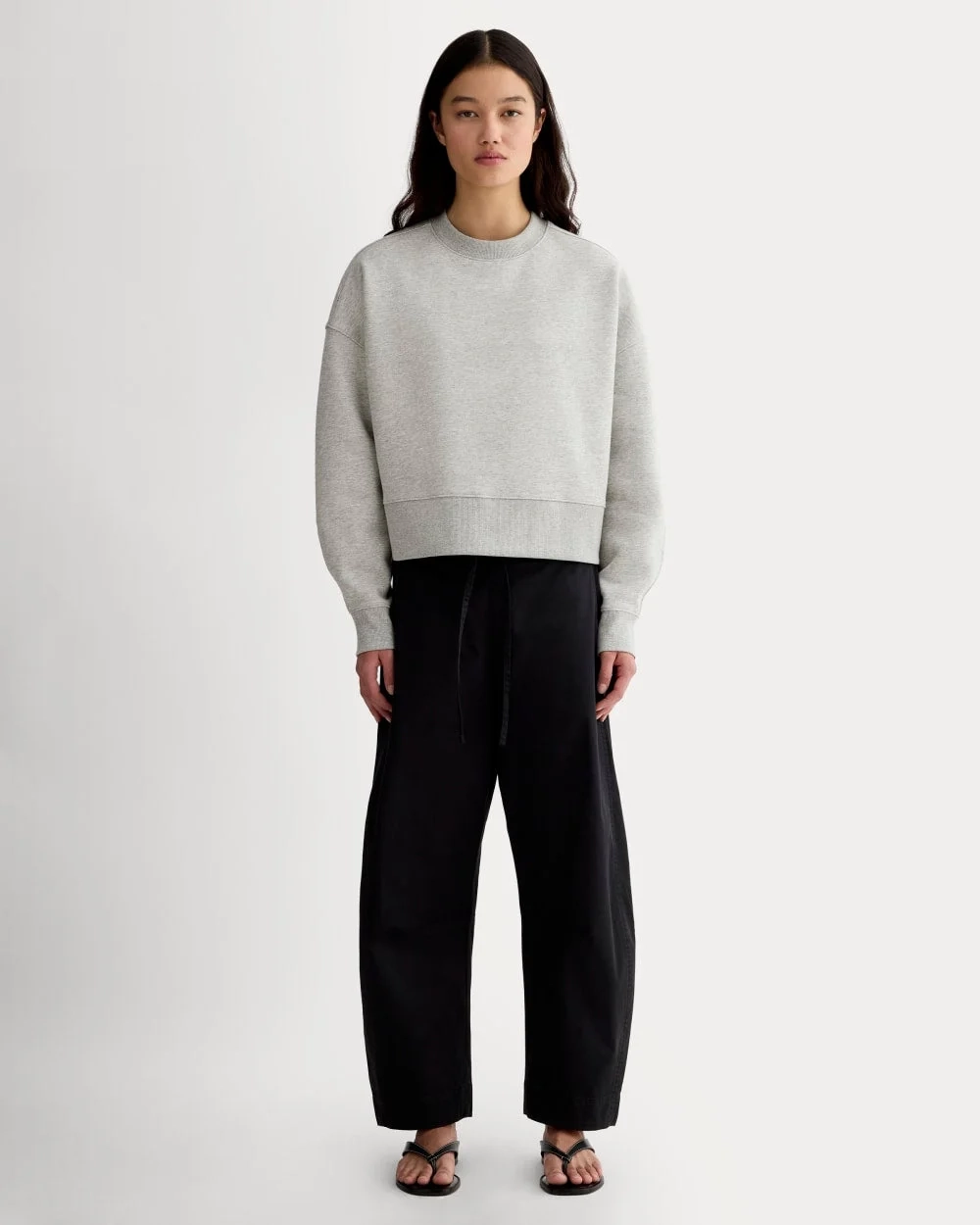 Luxe Fleece Sweatshirt | Heathered Grey (3)