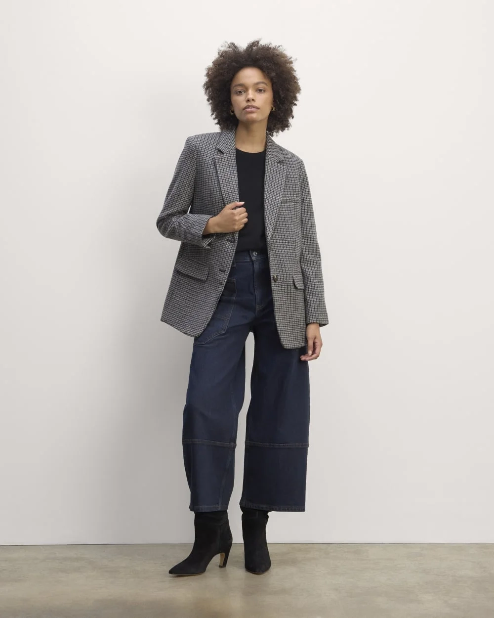 The Oversized Blazer in Wool | Gray Houndstooth (3)