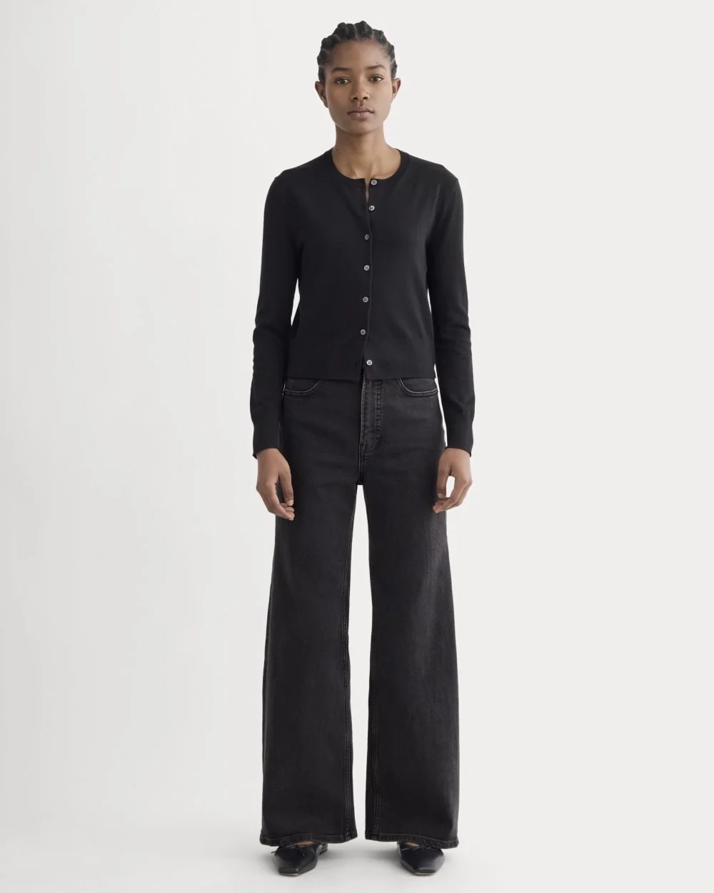 The Cropped Cardigan in Cotton Cashmere | Black (3)