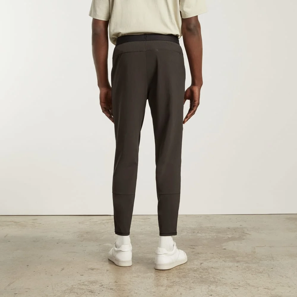 The Everyone Sweatpant | Black (5)