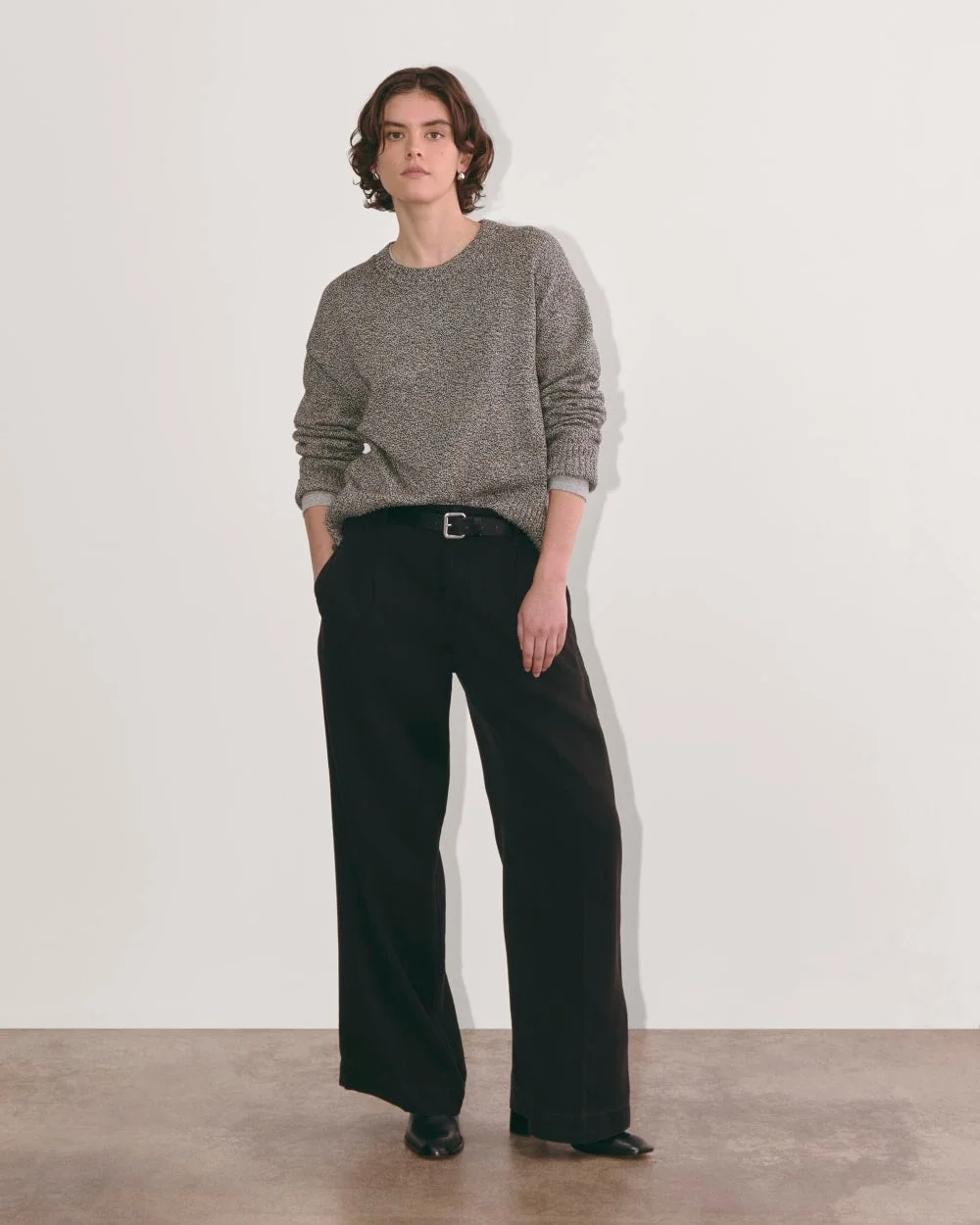 The Boxy Sweater in Everyday Cotton | Canvas / Black Twist (3)