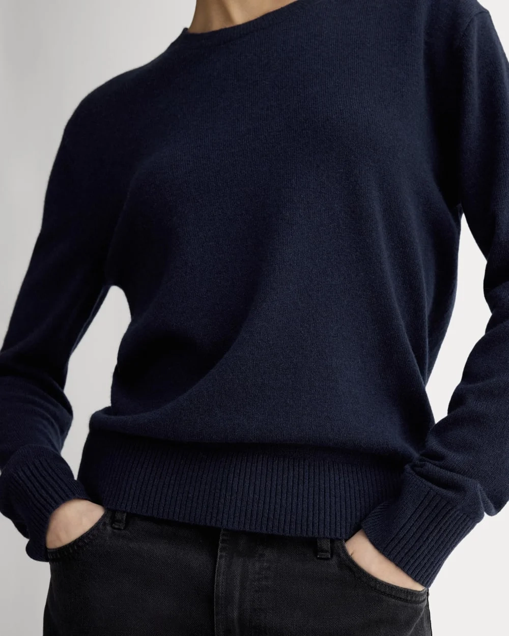 The Classic Crew in Cashmere | Navy (5)