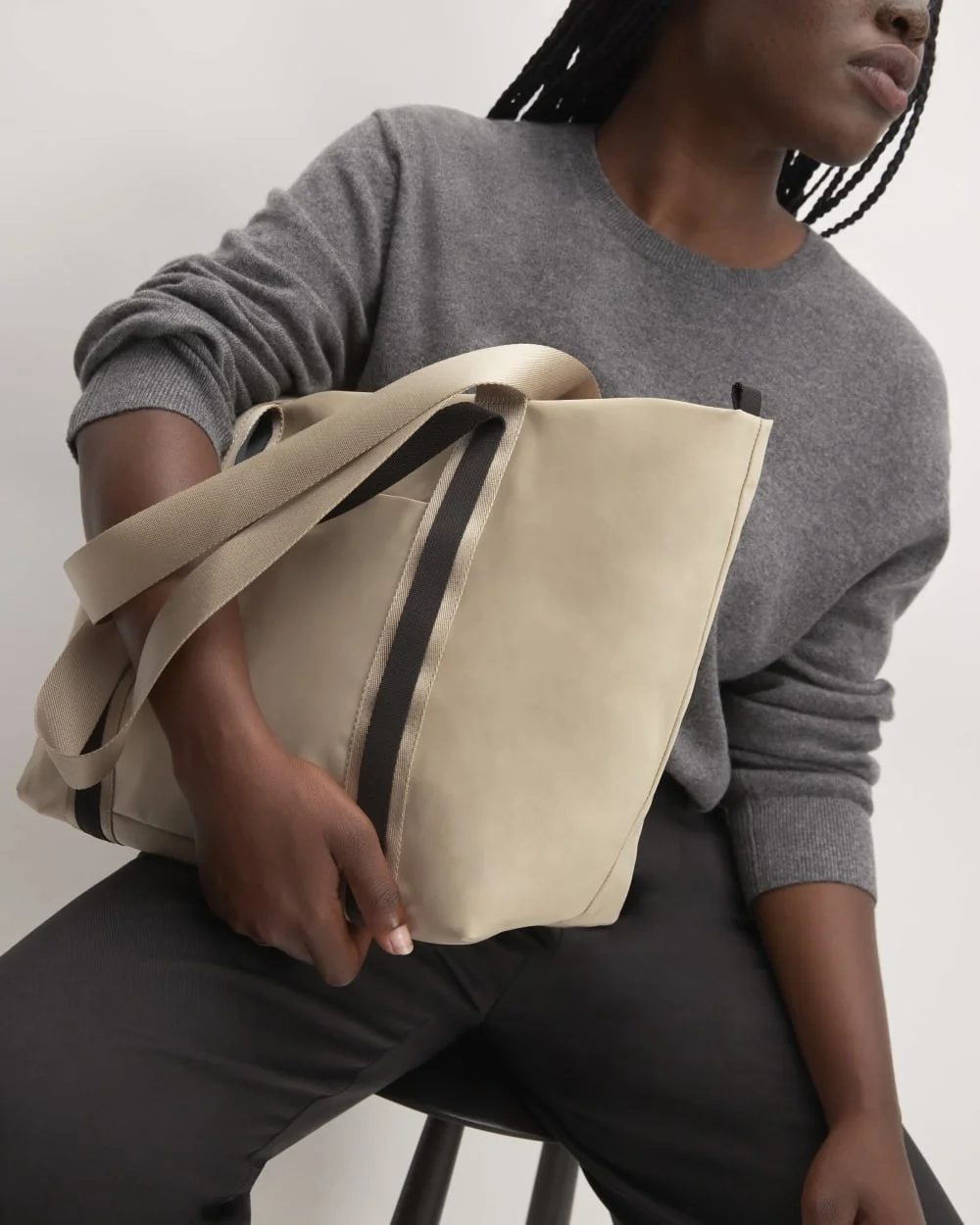 The Recycled Nylon Tote | Khaki (8)