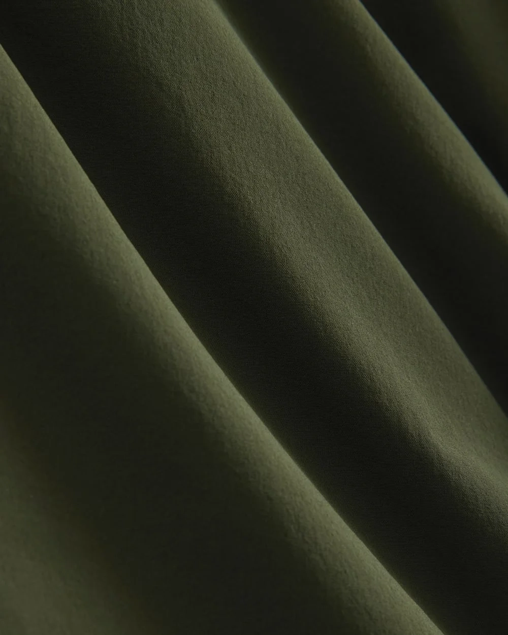 Transit Recycled Nylon Jogger | Dark Forest (5)