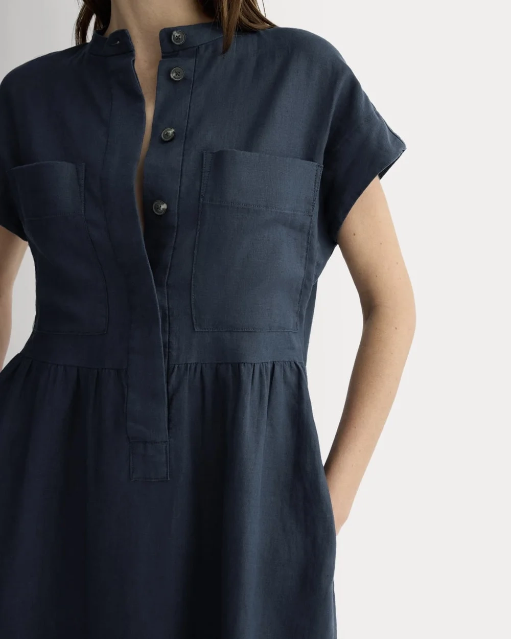 The Craft Dress in Linen | Navy (4)