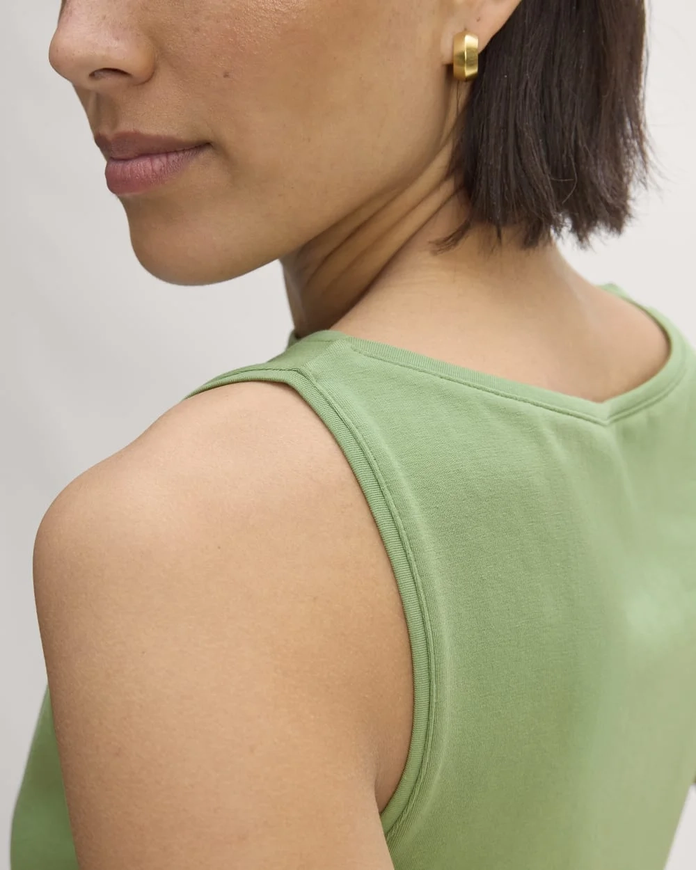 The Form Boatneck Tank | Jade Green (3)