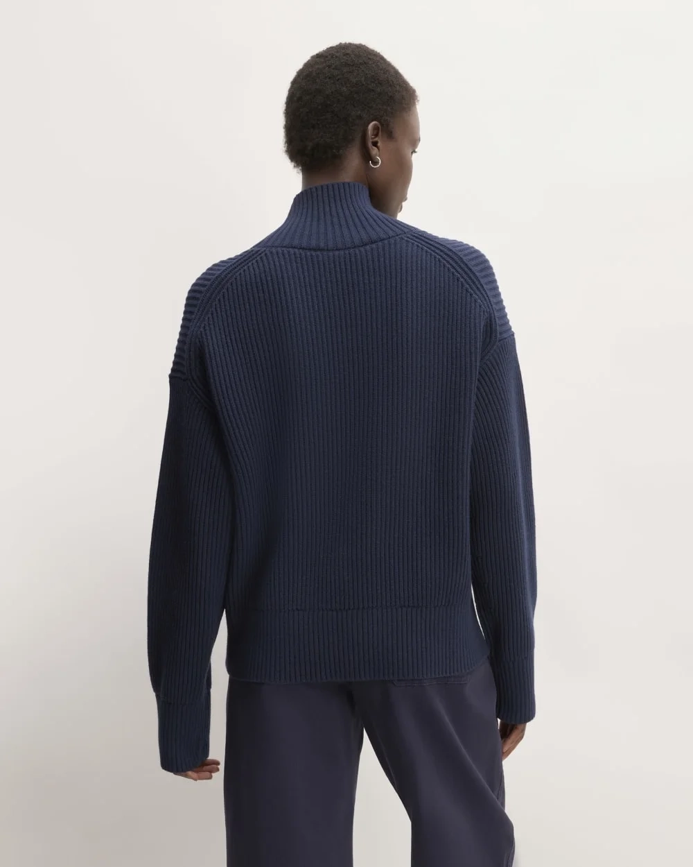 The Organic Cotton Ribbed Turtleneck | Navy (3)