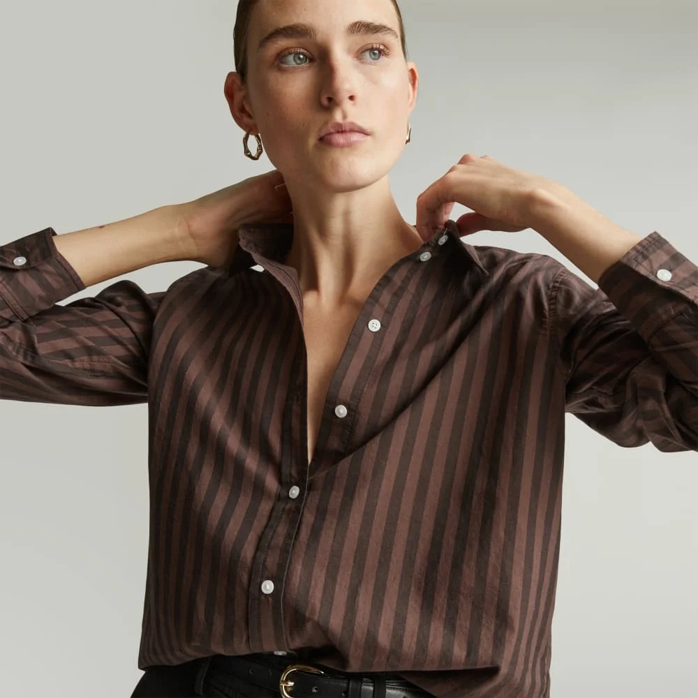 The Must-Have Shirt in Silky Cotton | Chocolate Brown / Black (4)