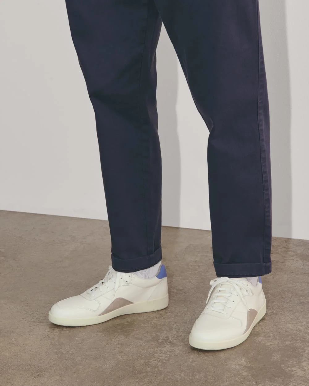 The Court Sneaker | Canvas Tan / Bluebell / Trench Coat (4)
