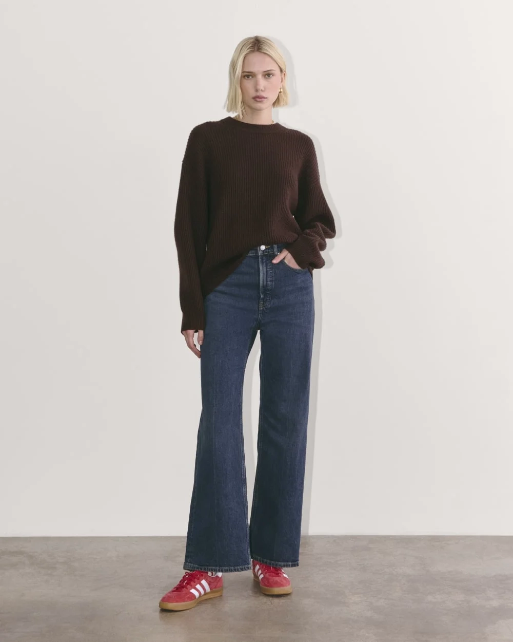 The Cocoon Crew in Wool Cashmere | Americano (7)