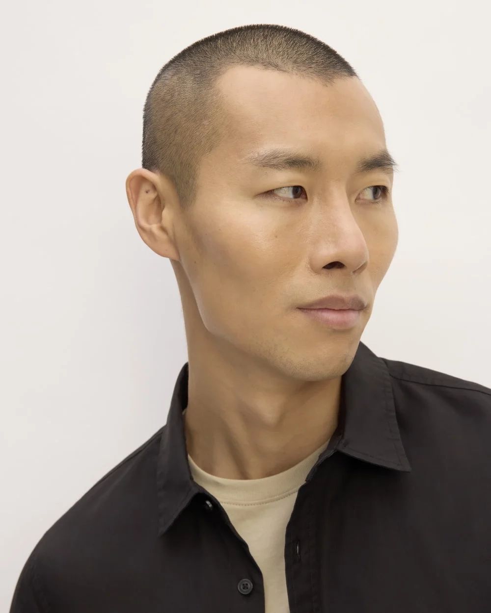 The Supima® Short-Sleeve Poplin Shirt | Black (5)