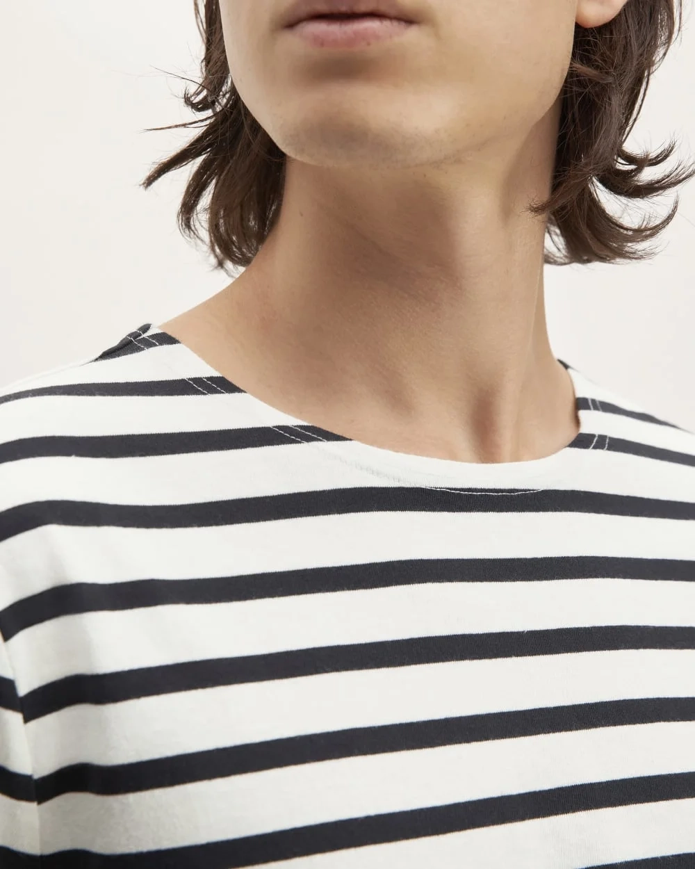 The Premium-Weight Long-Sleeve Mariner Tee |  Canvas / Black (3)