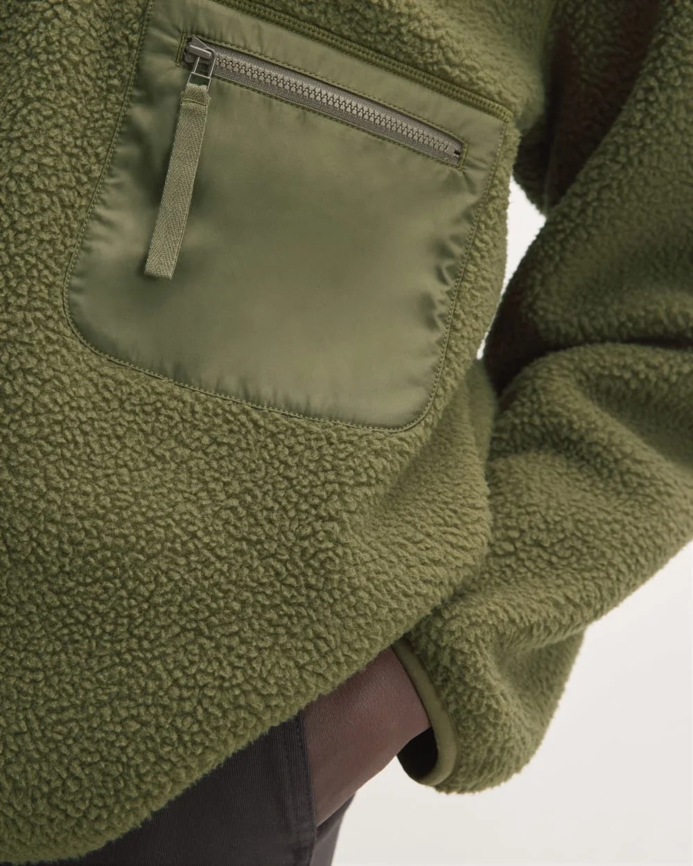 The ReNew Fleece Oversized Half-Zip | Kalamata (4)