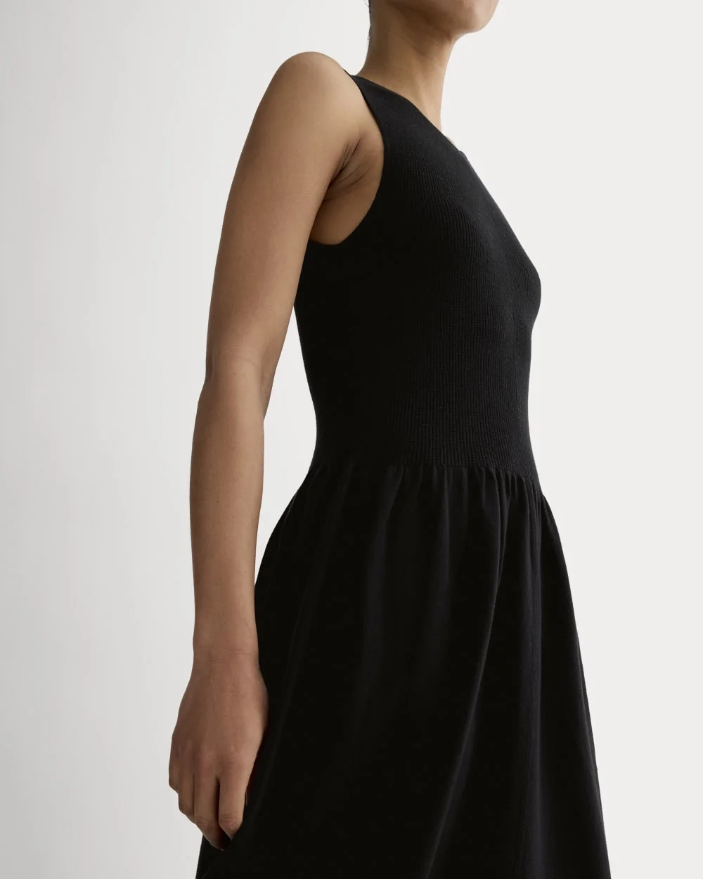 The Knit Crew Dress | Black (4)