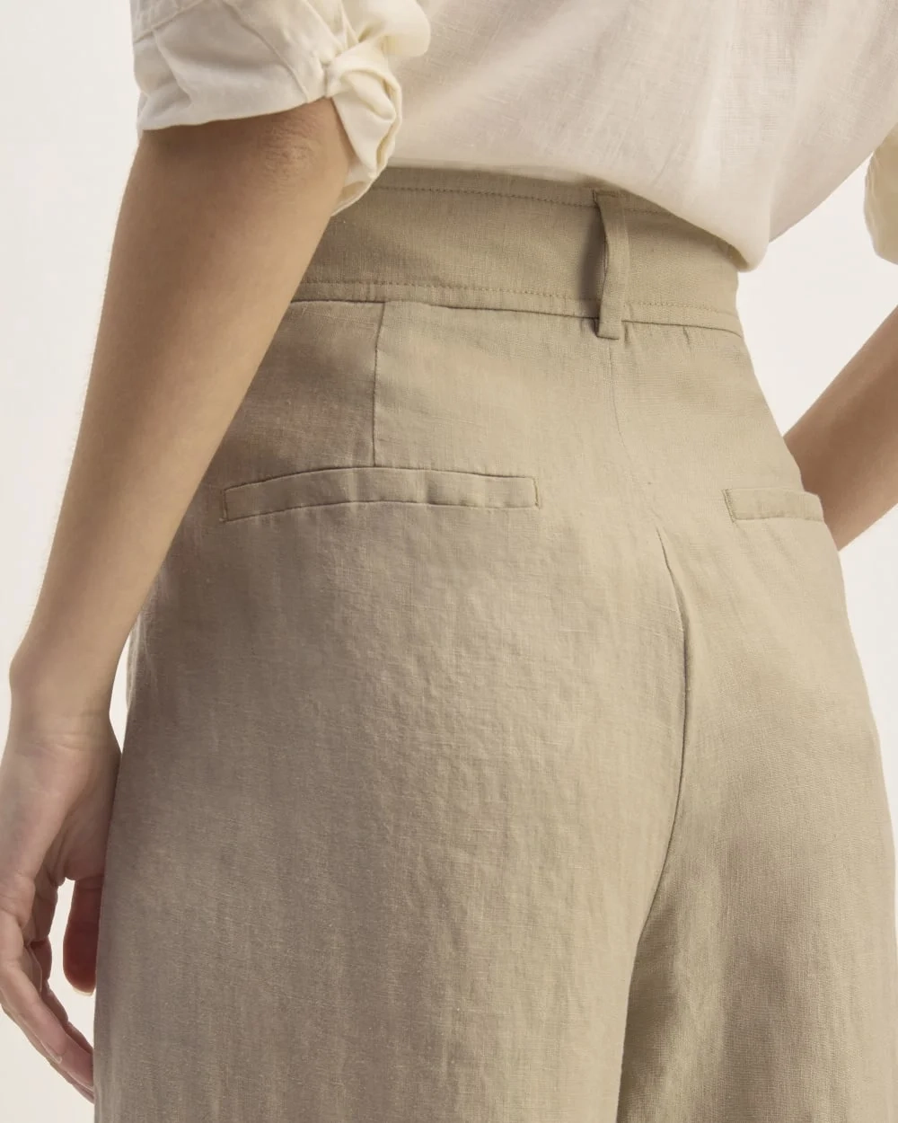 The Linen Way-High® Drape Pant  | Trench Coat Khaki (3)