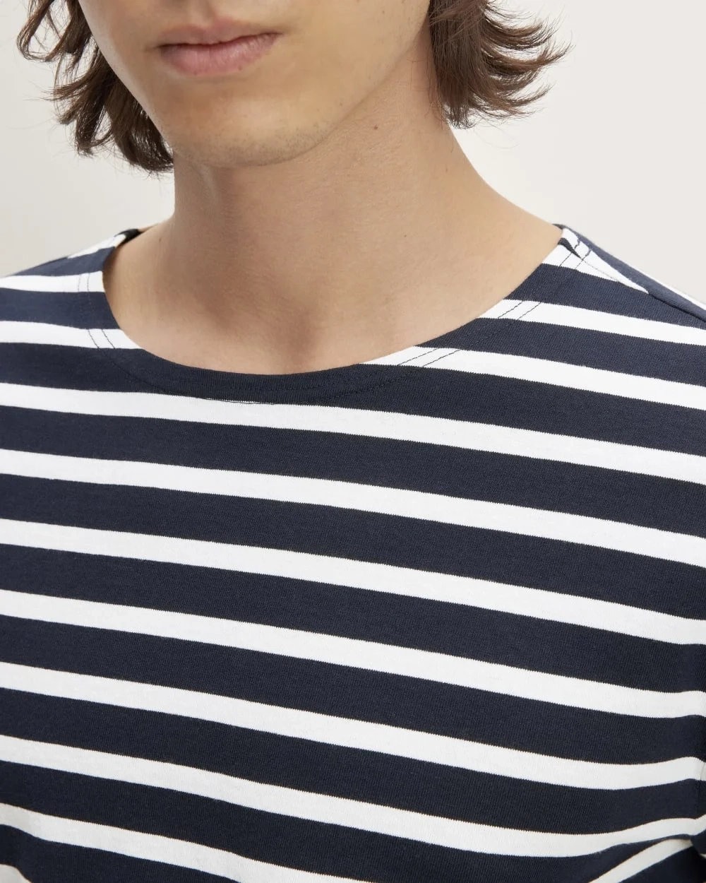 The Premium-Weight Long-Sleeve Mariner Tee |  Navy / Bone (4)