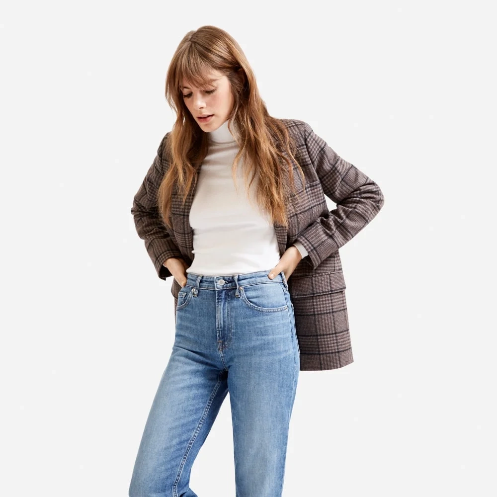 The Super-Straight Jean | Medium Blue Wash | Regular (9)