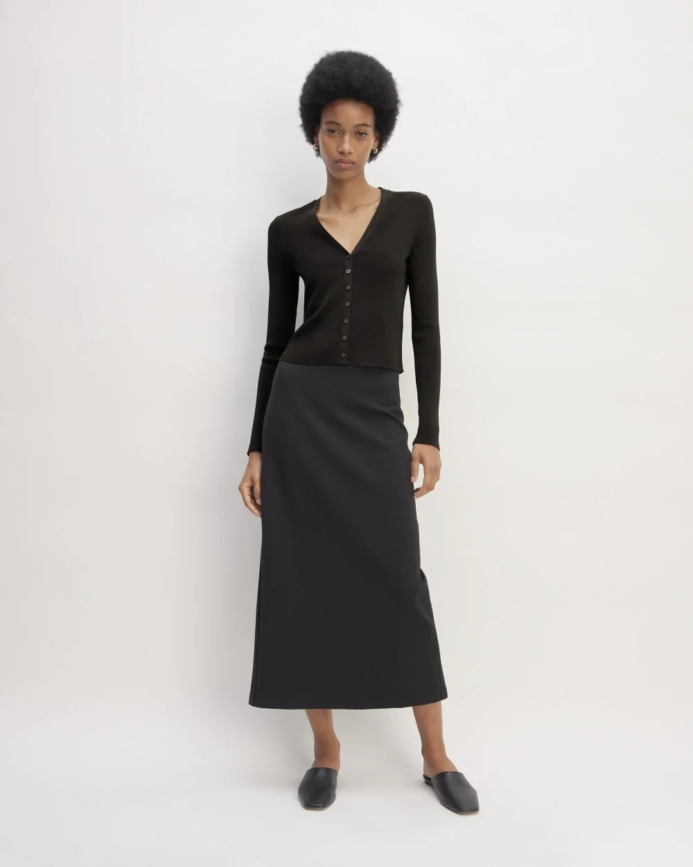 The Viscose Knit Cardigan | Black (4)