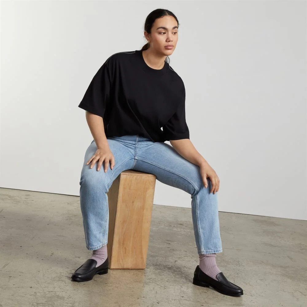 The Premium Weight Relaxed Tee | Black (3)