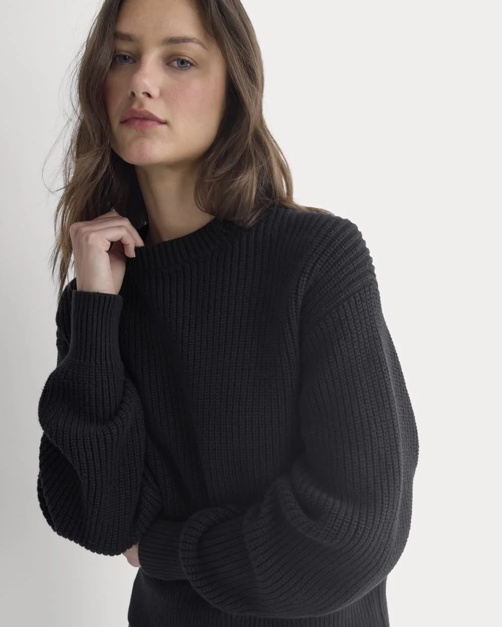 Cropped Ribbed Crew in Everyday Cotton | Black (5)