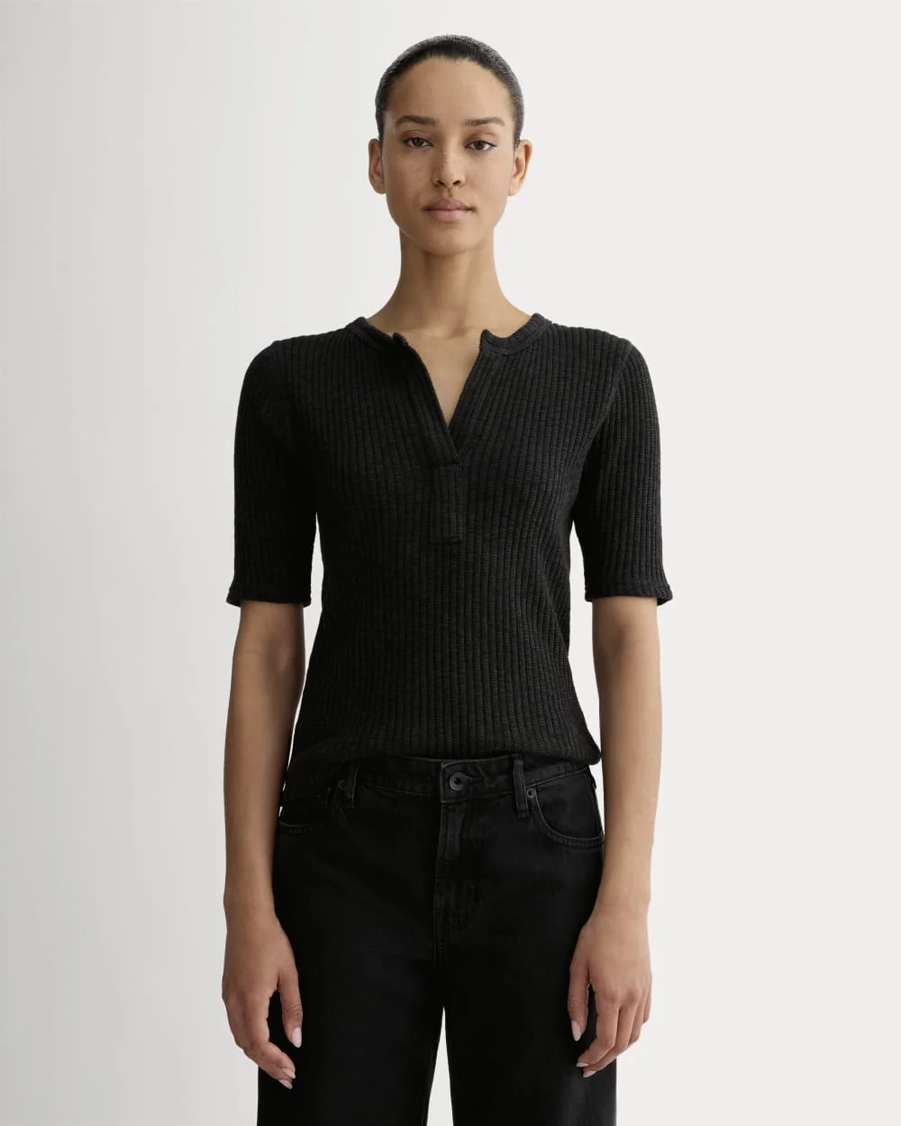 The Rib-Knit Short-Sleeve Henley | Black