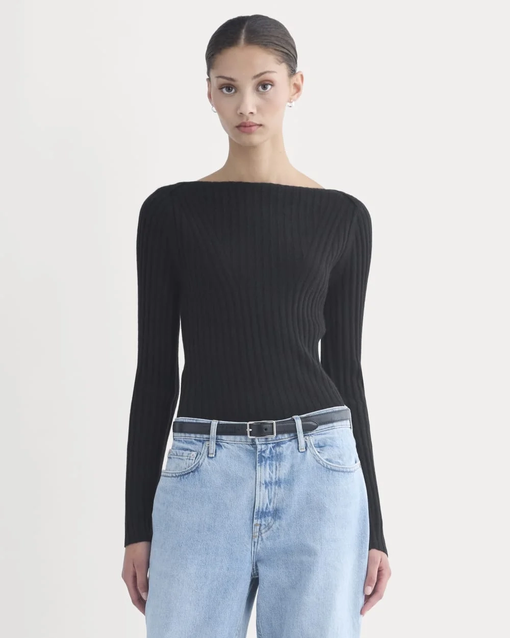 Cashmere Ribbed Boat-Neck Sweater | Black (4)