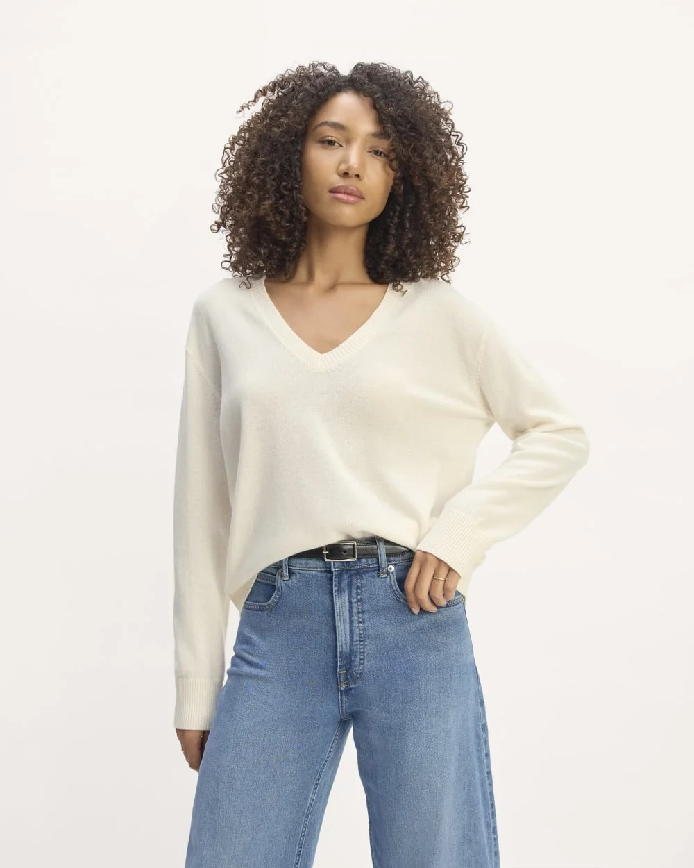 The Classic V in Cashmere | Bone