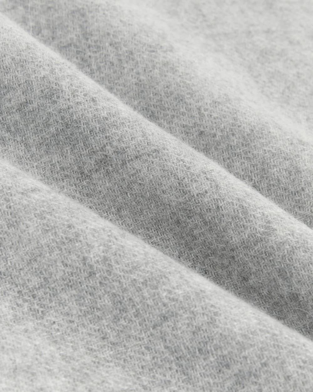 The Feather Cashmere Bandana | Heathered Grey (3)