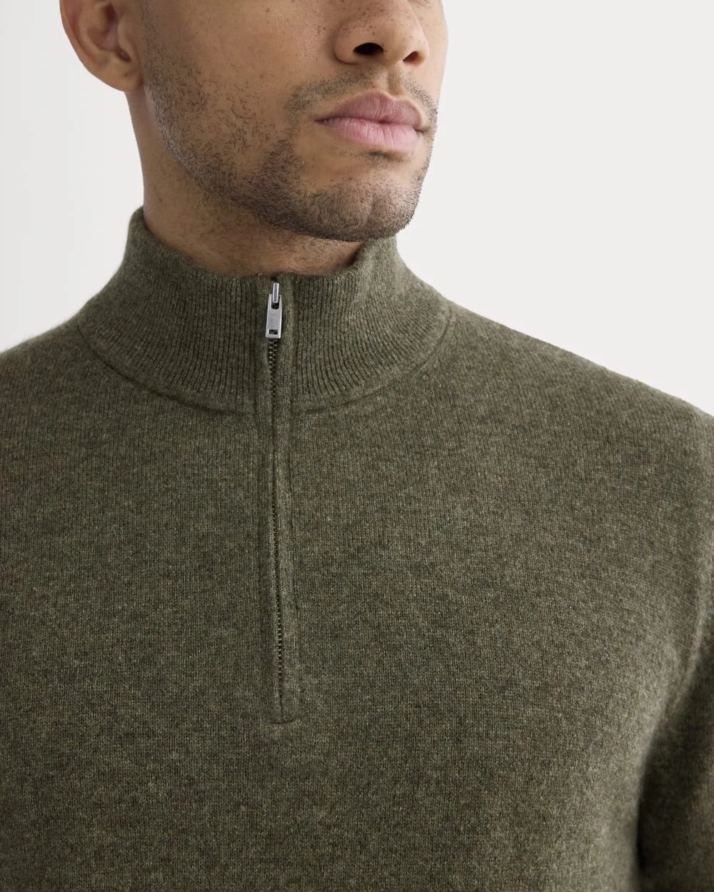 Cashmere Quarter Zip Sweater | Heathered Army Green (4)