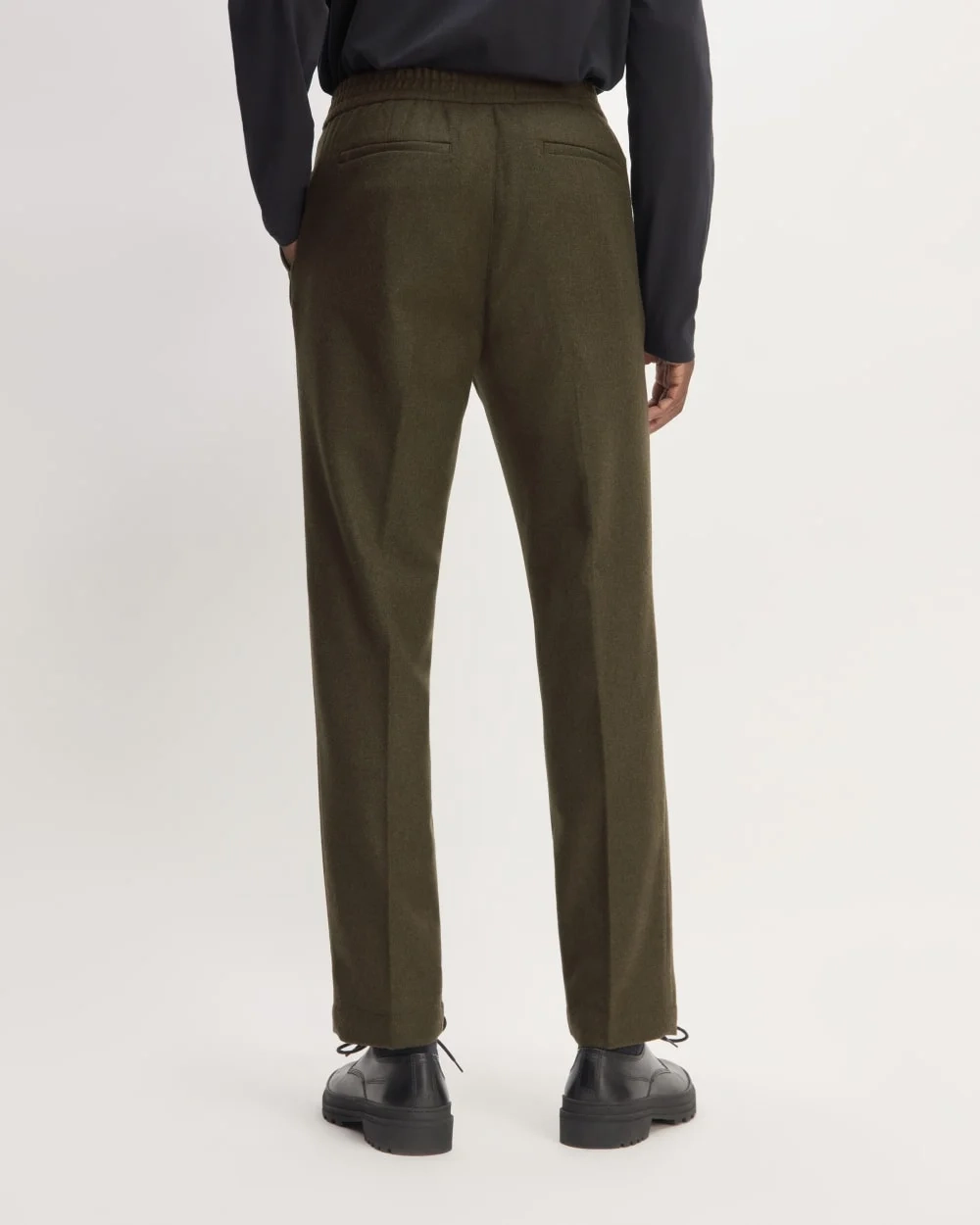 The Wool Flannel Pant | Dark Green (5)