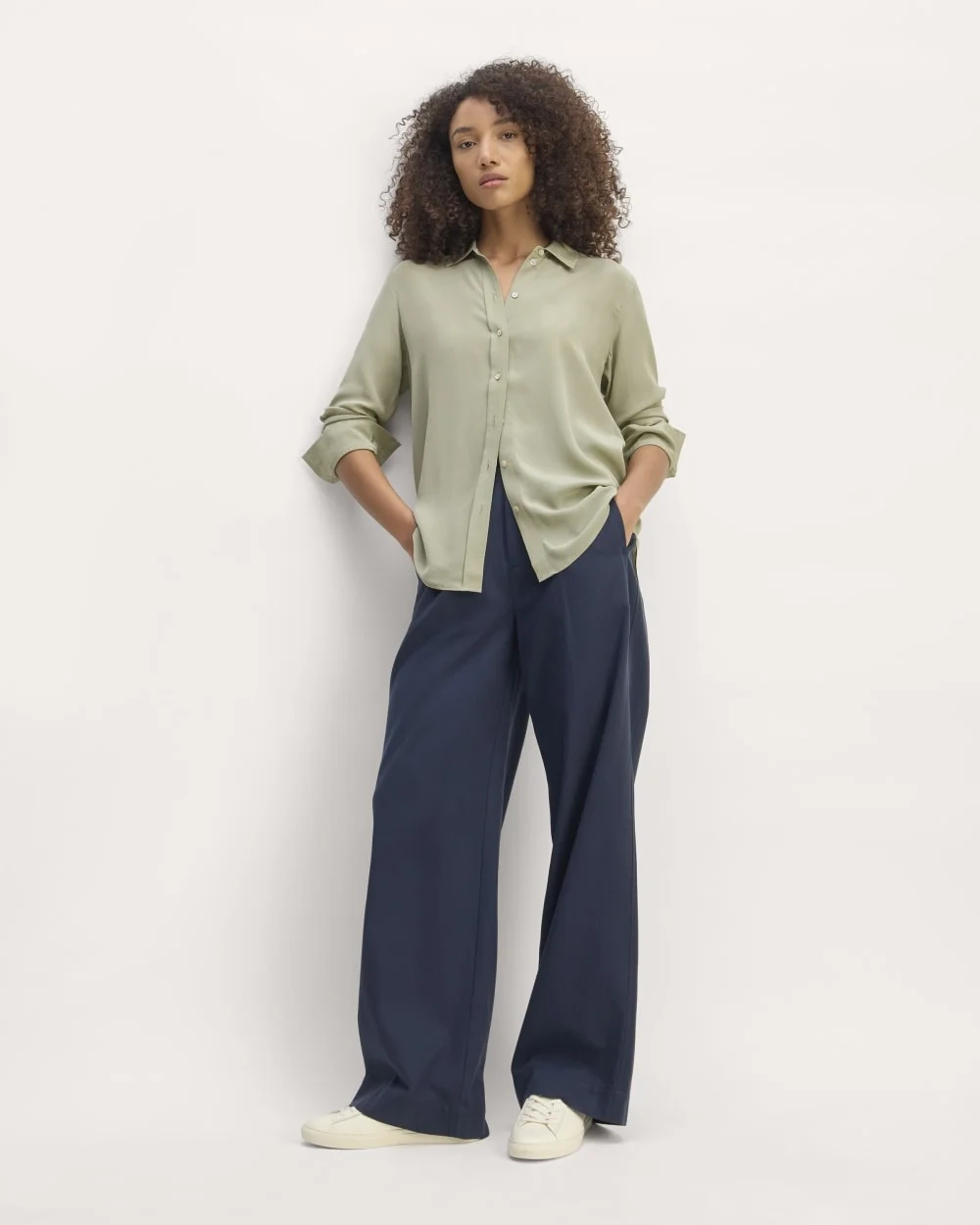 The Must-Have Shirt in Washable Silk | Seagrass (4)