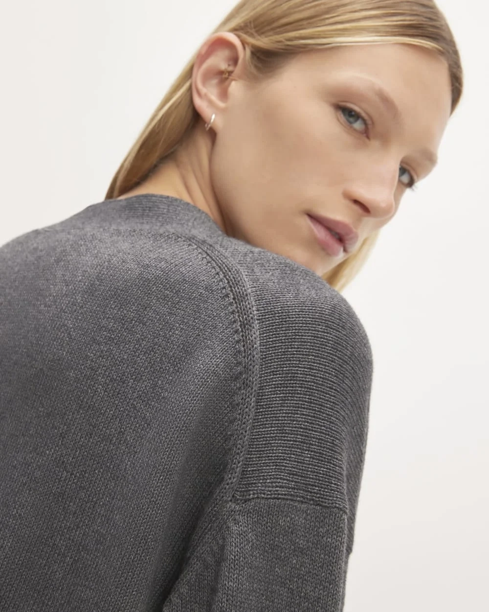 The Organic Cotton Cardigan | Heathered Charcoal (3)